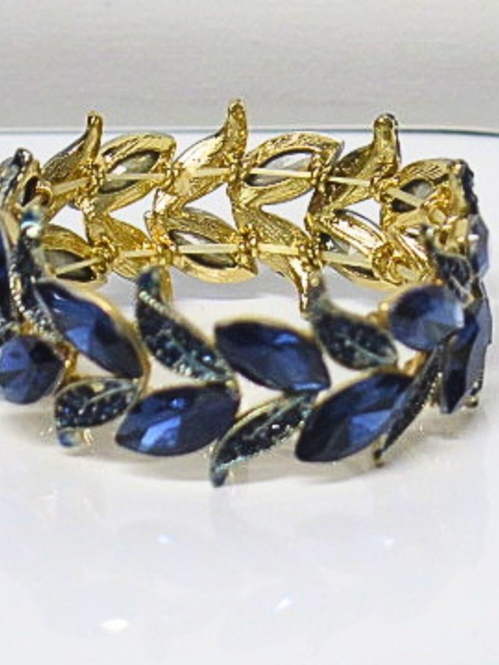 Estate Gold Tone Navy Blue Crystal Leaf Stretch Statement Bracelet - Picture 3 of 6